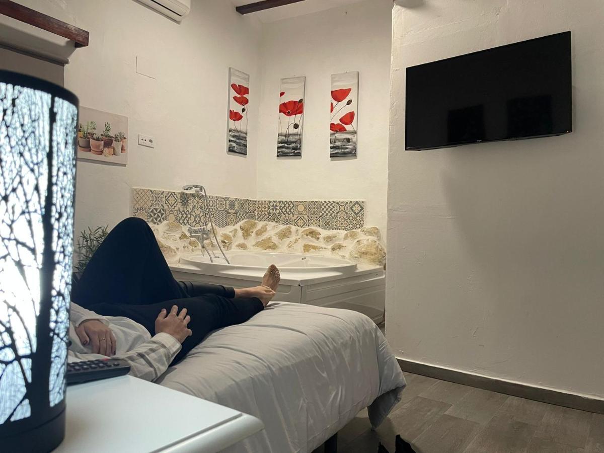Fortress Jacuzzi Suites Xàtiva Exterior foto
